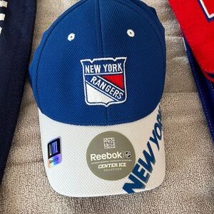 New York Rangers – Reebok hat – with tags – never worn -nonadjustable
